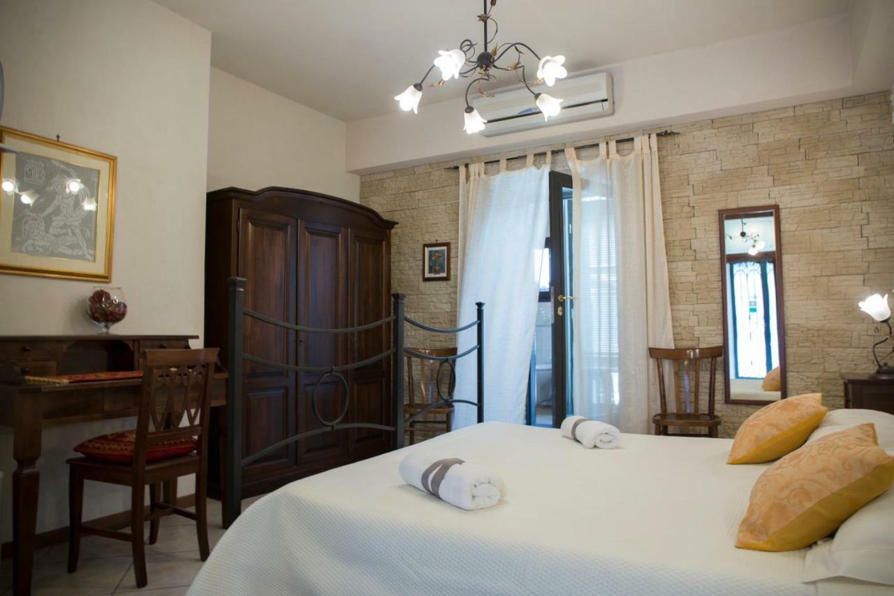 Casa Al Centro Storico Bed & Breakfast Nicolosi Ngoại thất bức ảnh